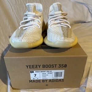 Yeezy Boost 350